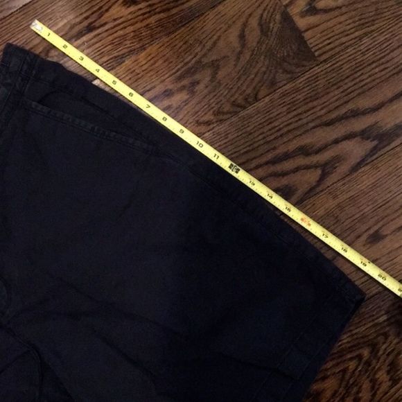 GAP Black Flat Front Shorts Waist 34 NWOT - Picture 6 of 9